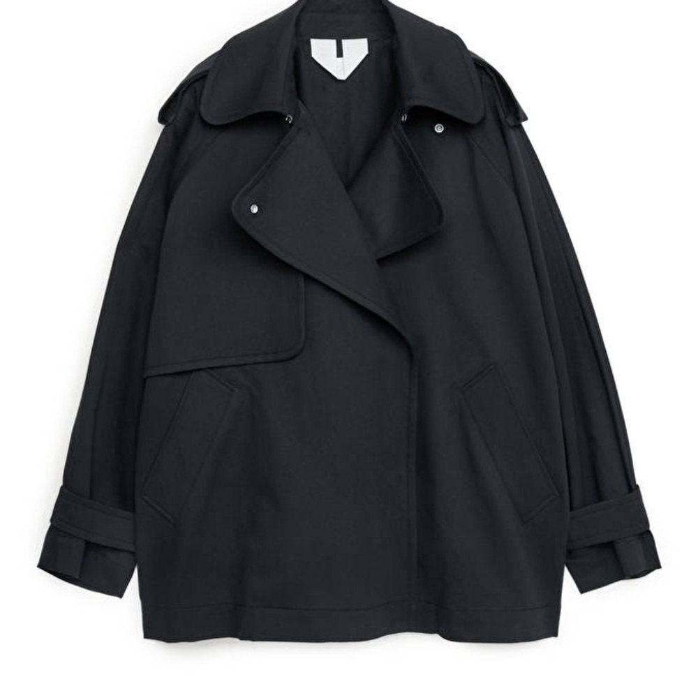 NWT short arket trench coat